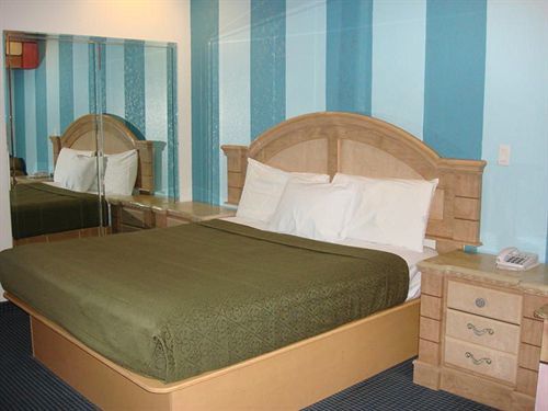 The Symphony Inn & Suites Хьюстон Экстерьер фото